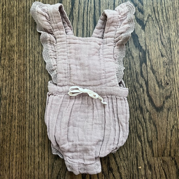 Jamie Kay Muslin Playsuit 0-3m - Picture 3 of 13